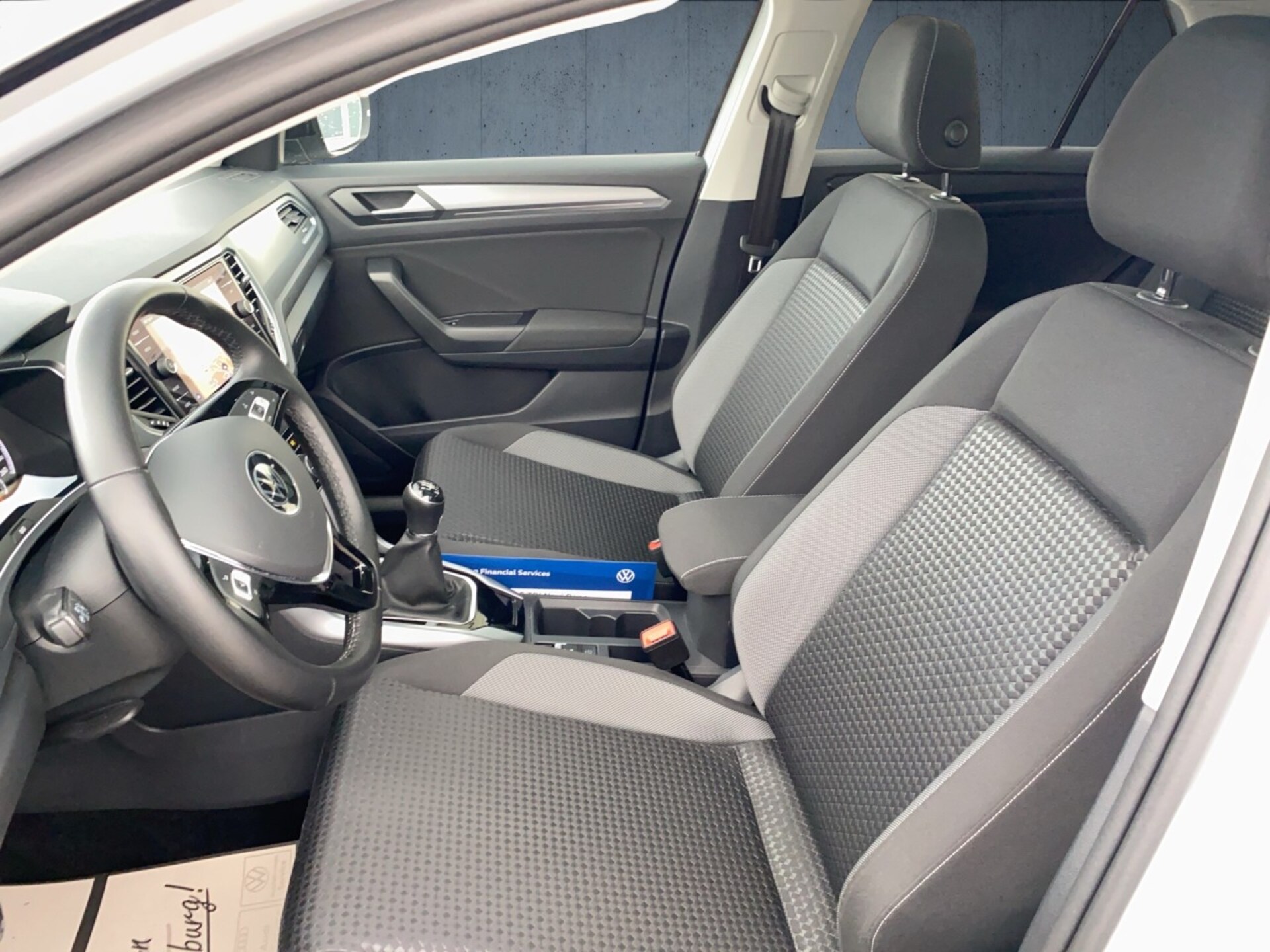 Volkswagen T-Roc Active
