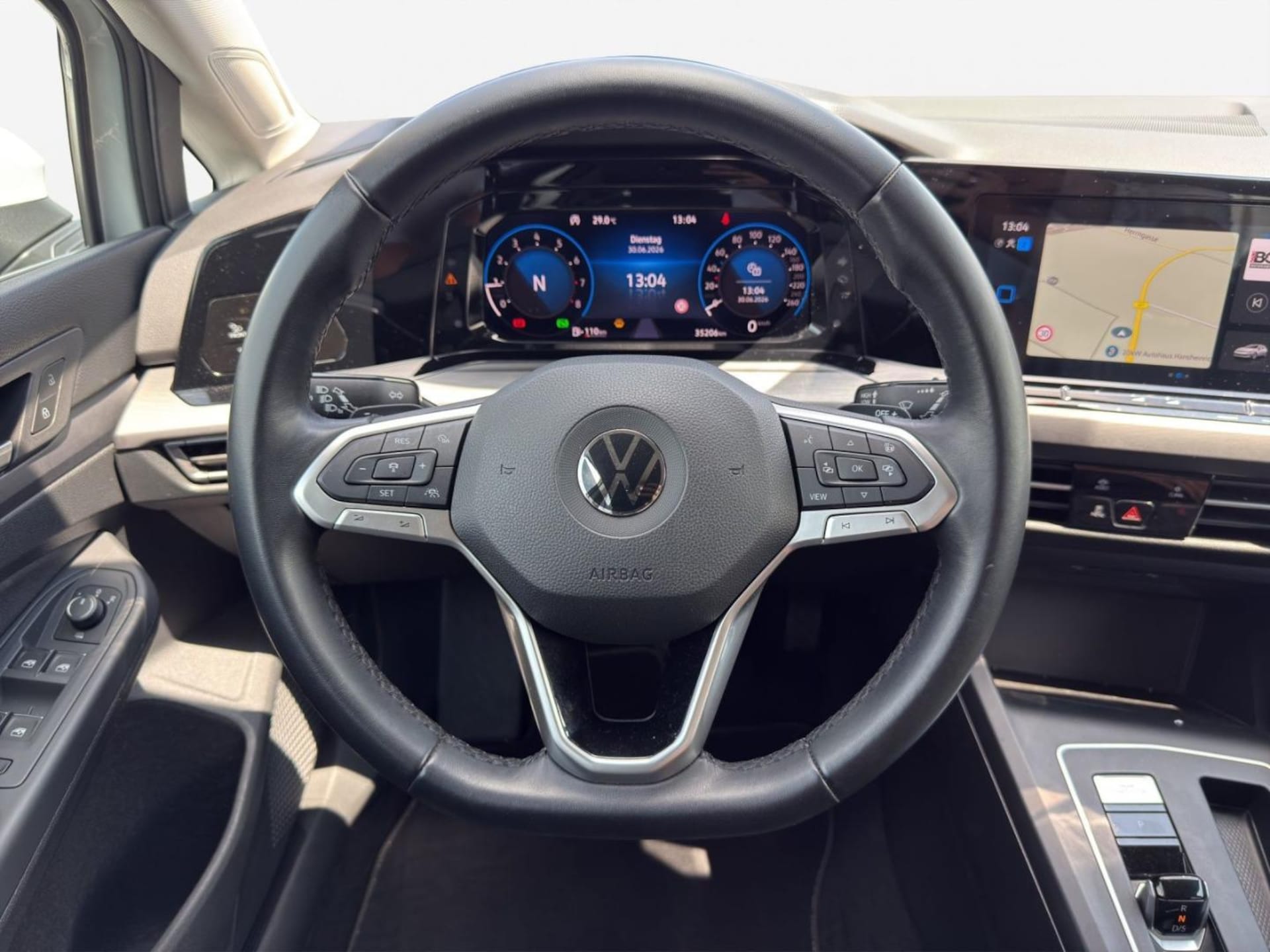Volkswagen Golf Style