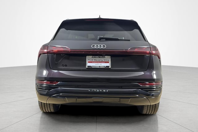 2024 Audi Q8 e-tron