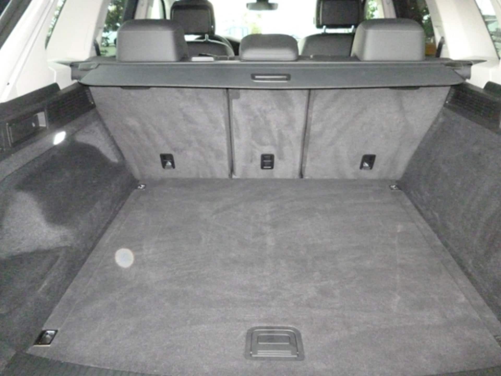 Volkswagen Touareg Basis-Modell