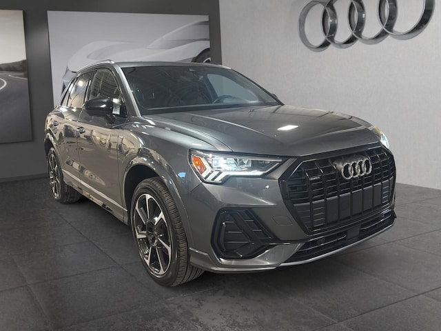 Image de {{modelName}} 2023 Audi Q3 SUV