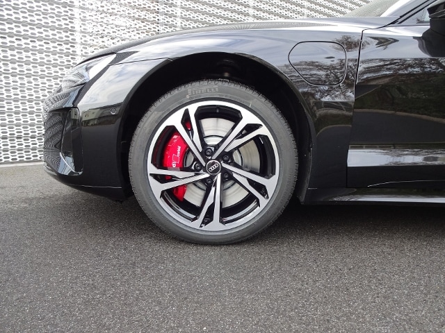 Image about Audi RS e-tron GT e-tron quattro