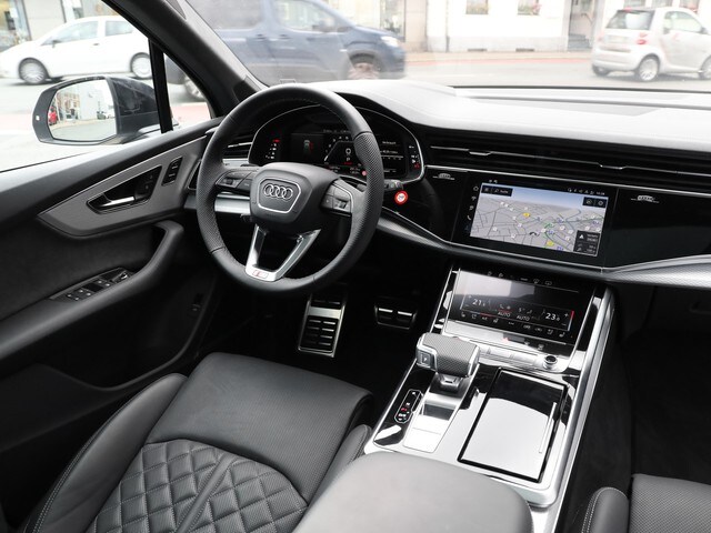 Image about Audi SQ7 SUV TFSI quattro tiptronic