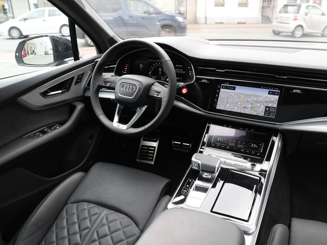 Image about Audi SQ7 SUV TFSI quattro tiptronic