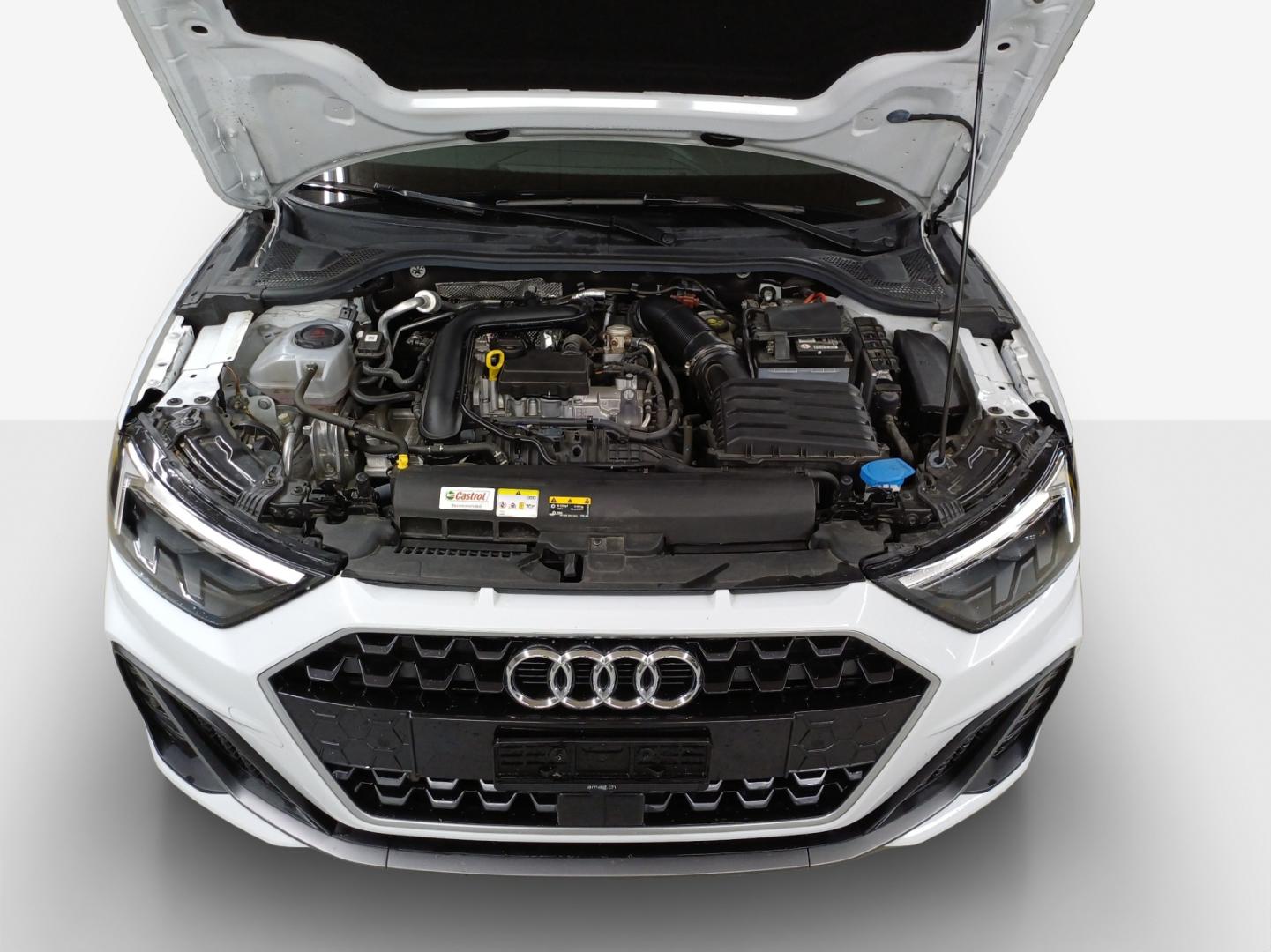 Bild über Audi A1 Sportback S line 30 TFSI 81 kW (110 PS) S tronic - for more details contact your dealer