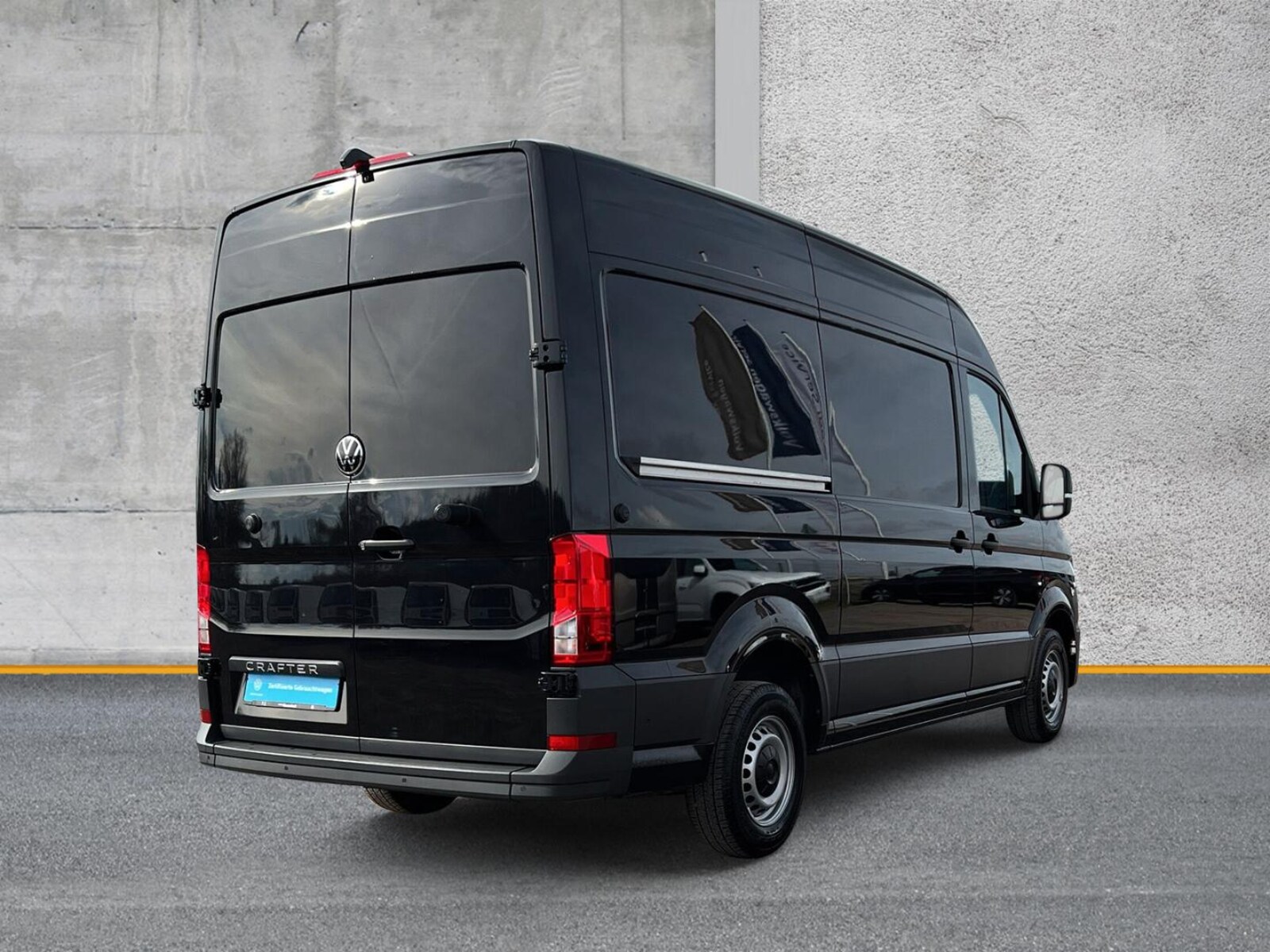 Volkswagen Crafter Kasten mittlerer Radstand – Bild 3