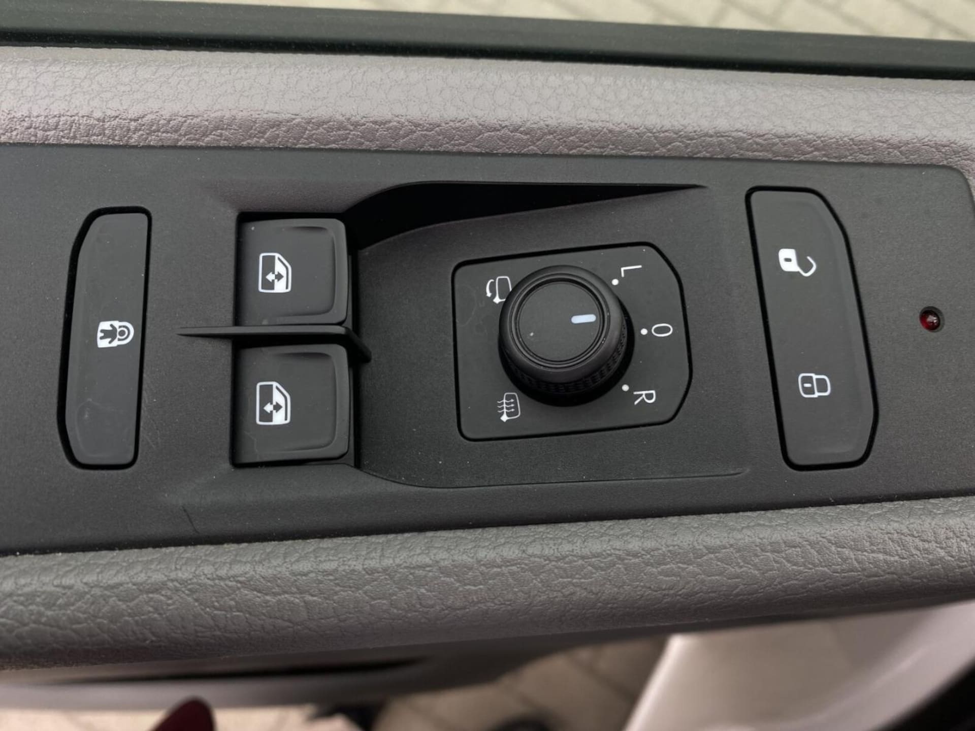 Volkswagen Transporter 6.1 Kombi krótki rozstaw osi
