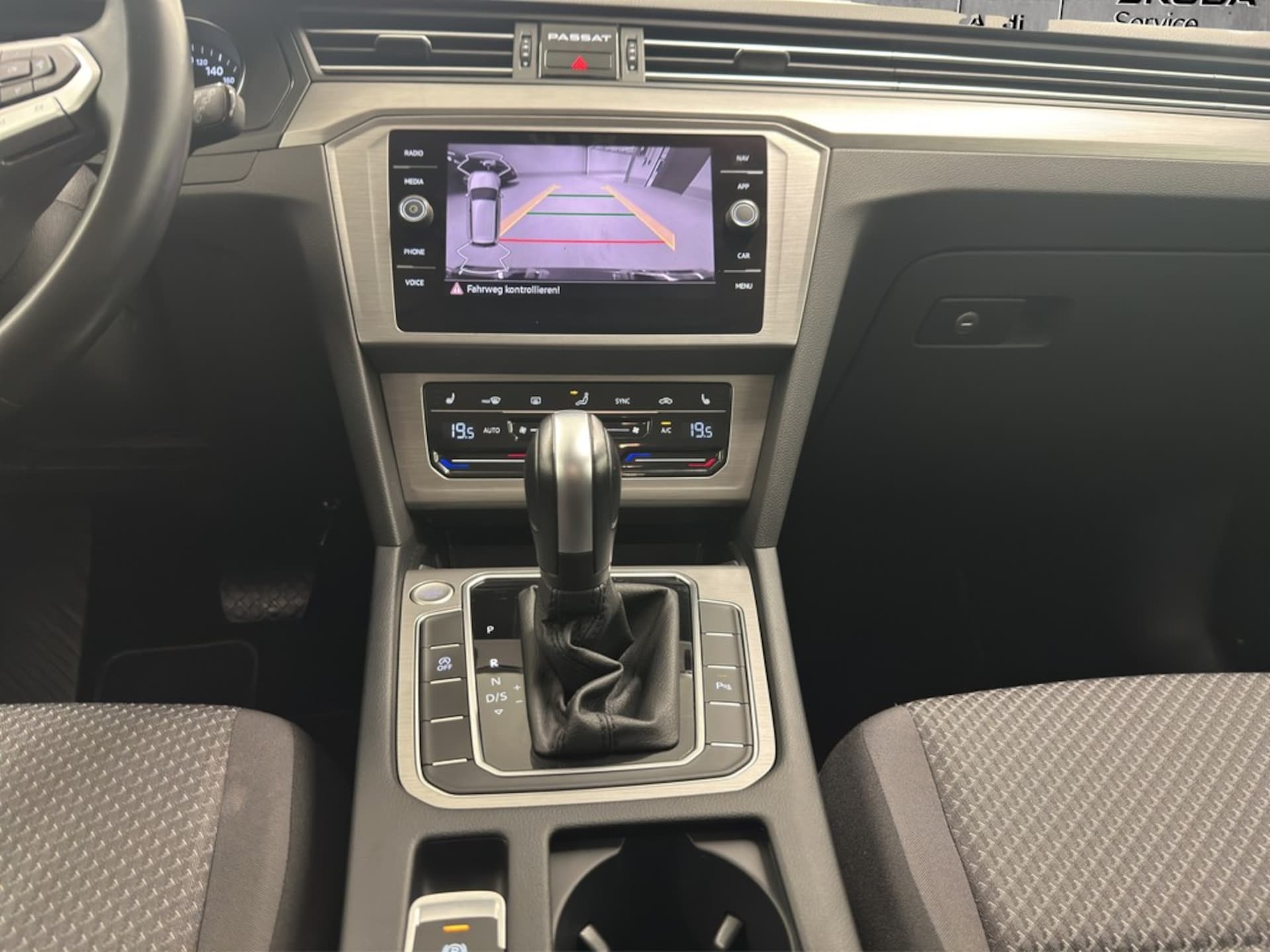 Volkswagen Passat Variant Conceptline