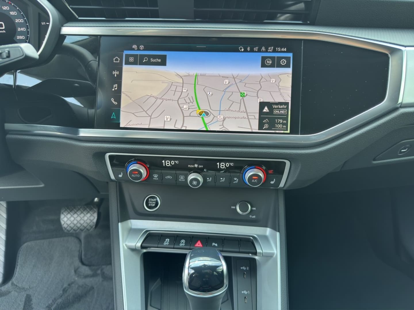 Bild über Audi Q3 TDI 110 kW S tronic - für weitere Informationen kontaktieren Sie den Audi Partner