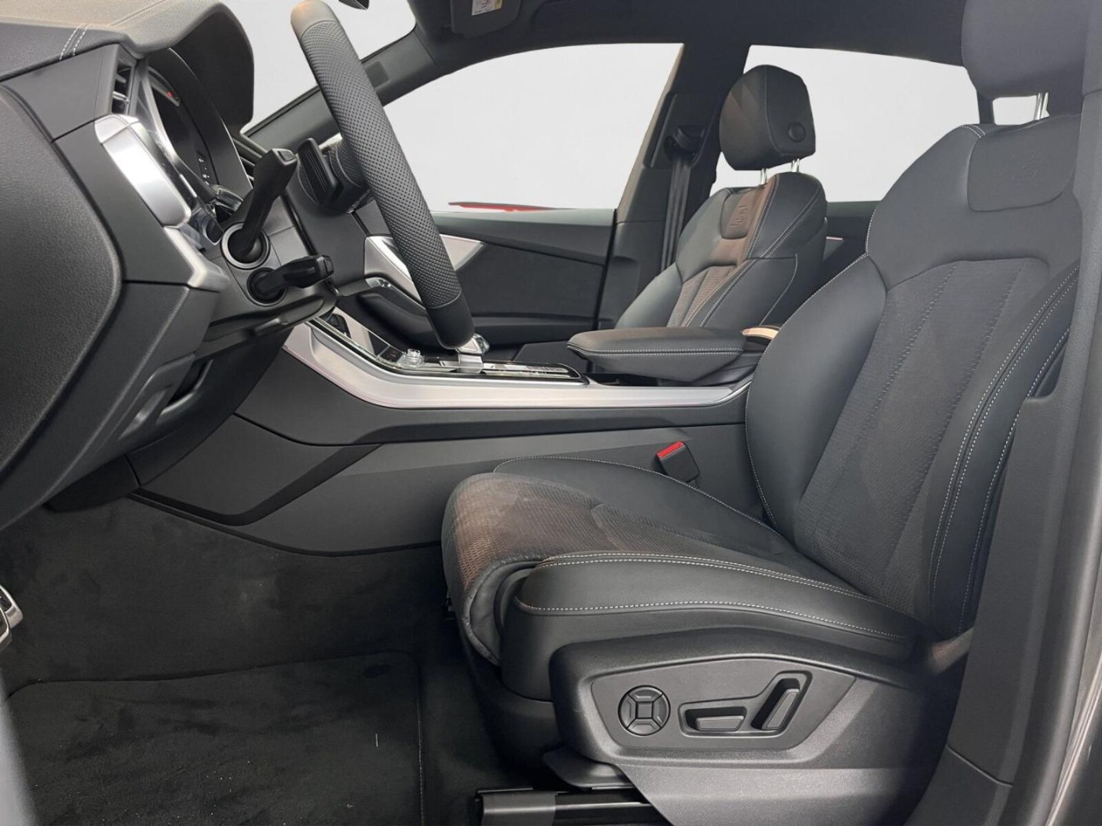 Audi Q8 – Bild 12