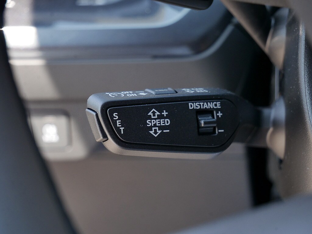 Image about Audi Q4 e-tron 40 e-tron