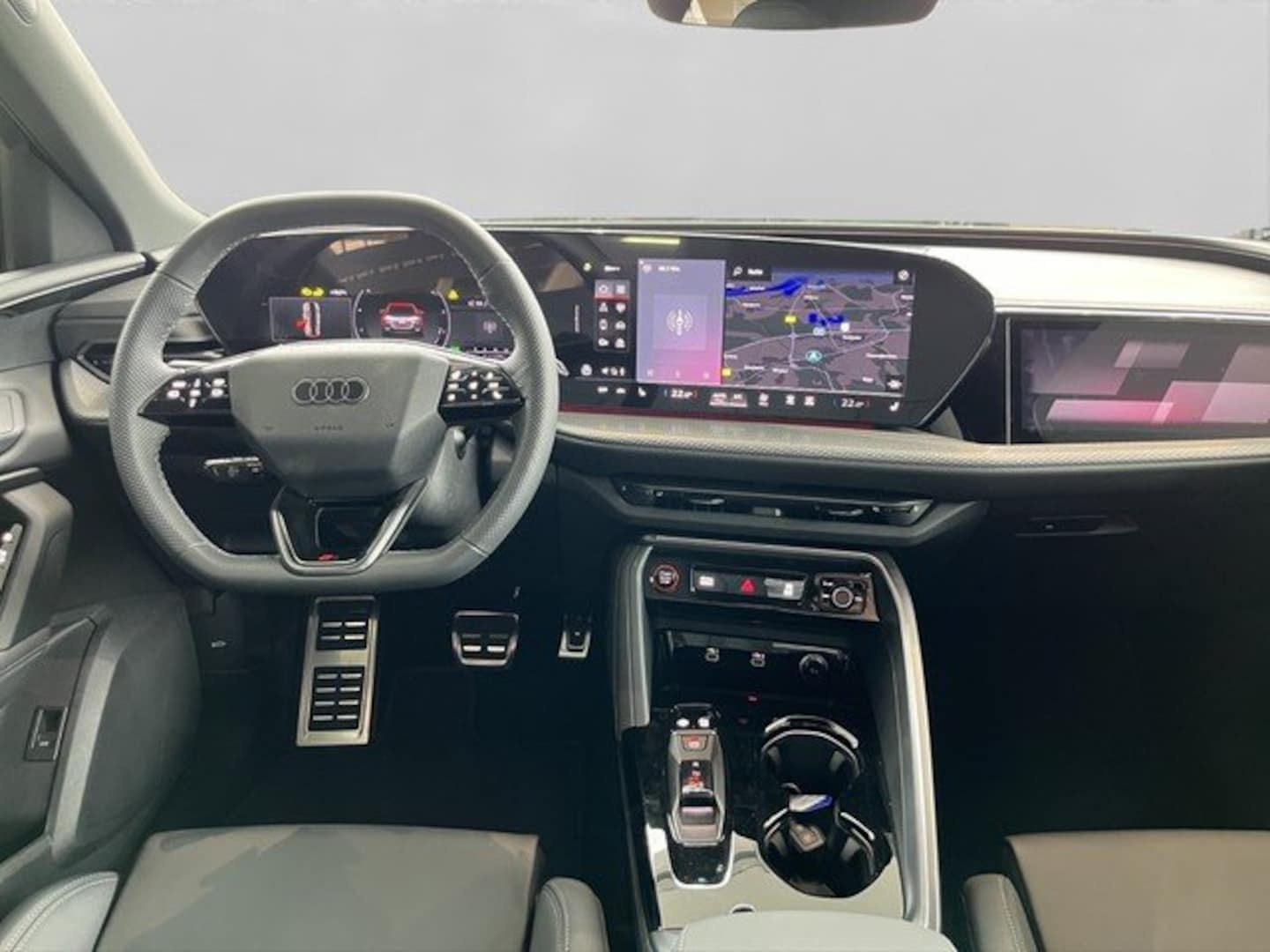 Bild über Audi Q5 Sportback TDI quattro 150 kW S tronic - für weitere Informationen kontaktieren Sie den Audi Partner