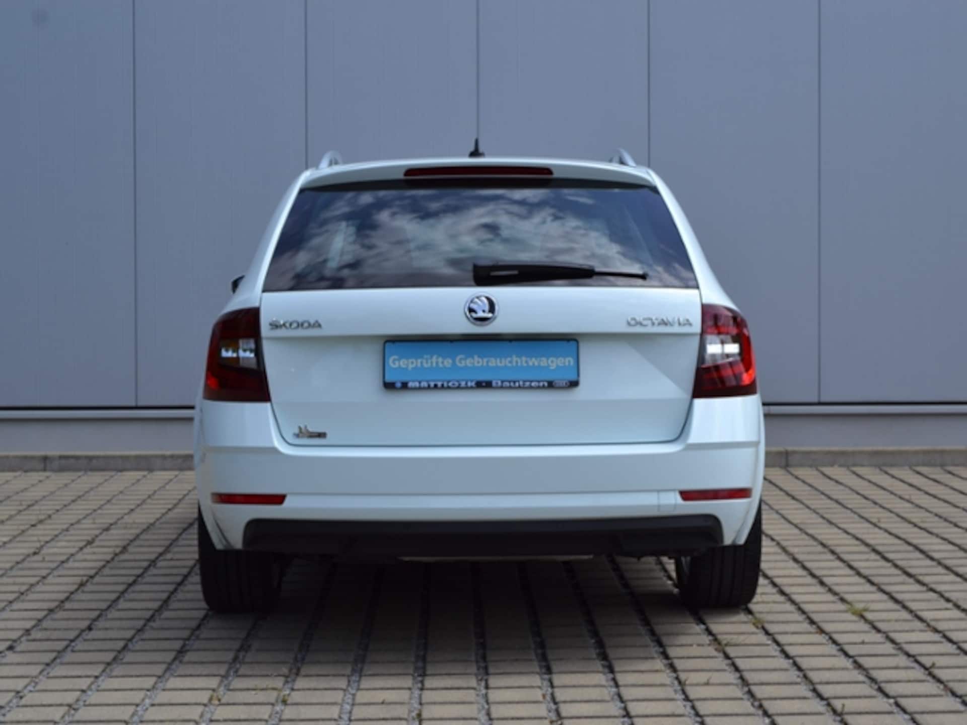 Skoda Octavia Combi Ambition