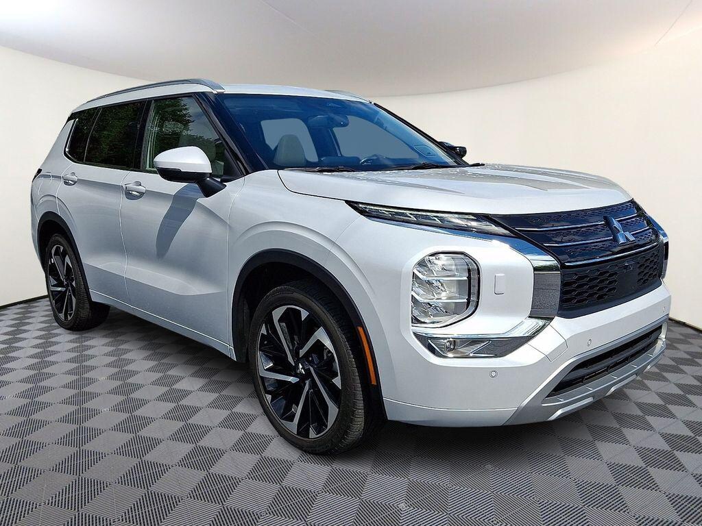 2024 Mitsubishi Outlander