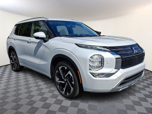 2024 Mitsubishi Outlander