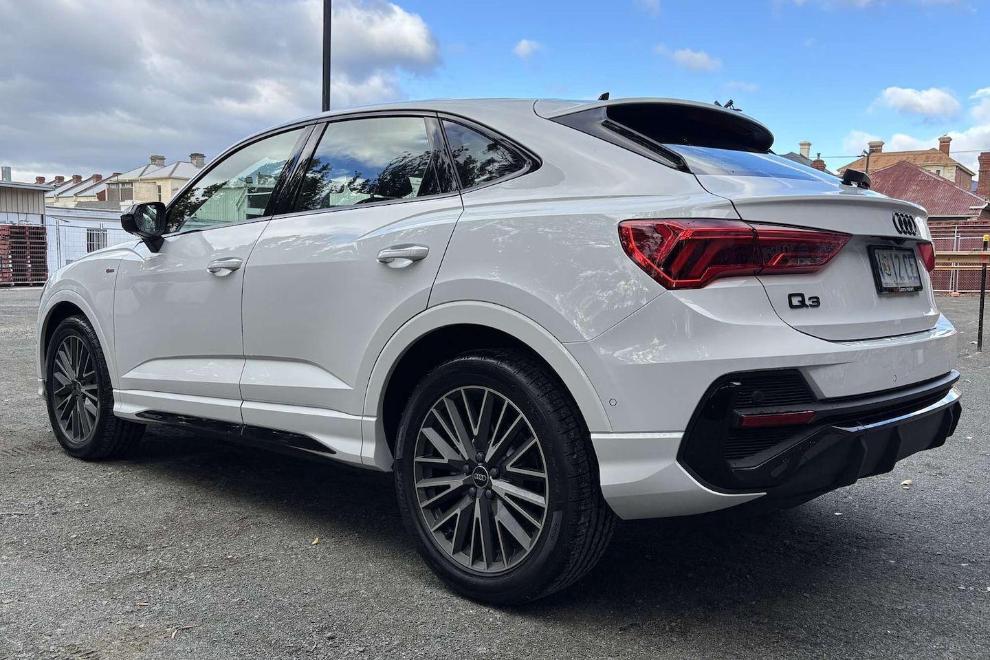 Image about Audi Q3 Sportback 35 TFSI S line edition