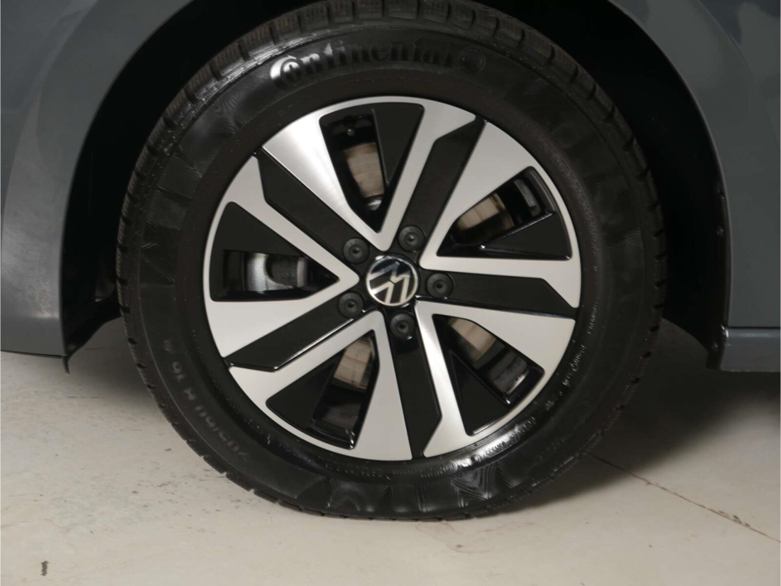 Volkswagen Touran – Bild 8