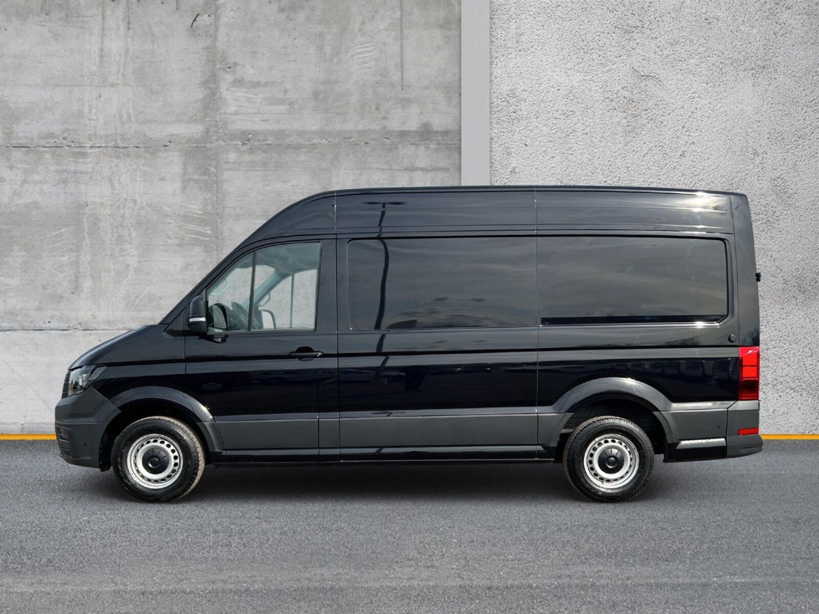 Volkswagen Crafter Kasten mittlerer Radstand – Bild 2