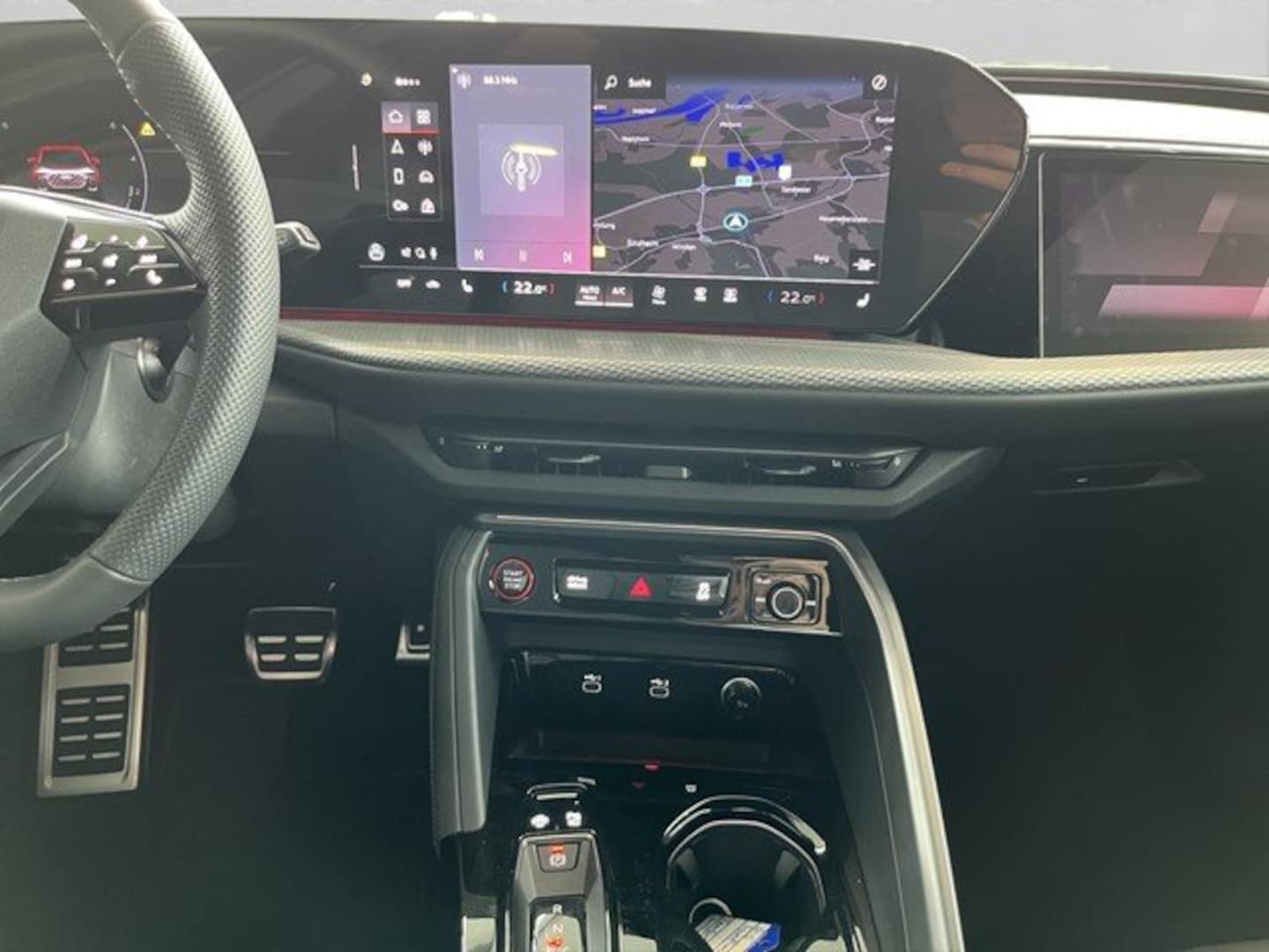 Bild über Audi Q5 Sportback TDI quattro 150 kW S tronic - für weitere Informationen kontaktieren Sie den Audi Partner