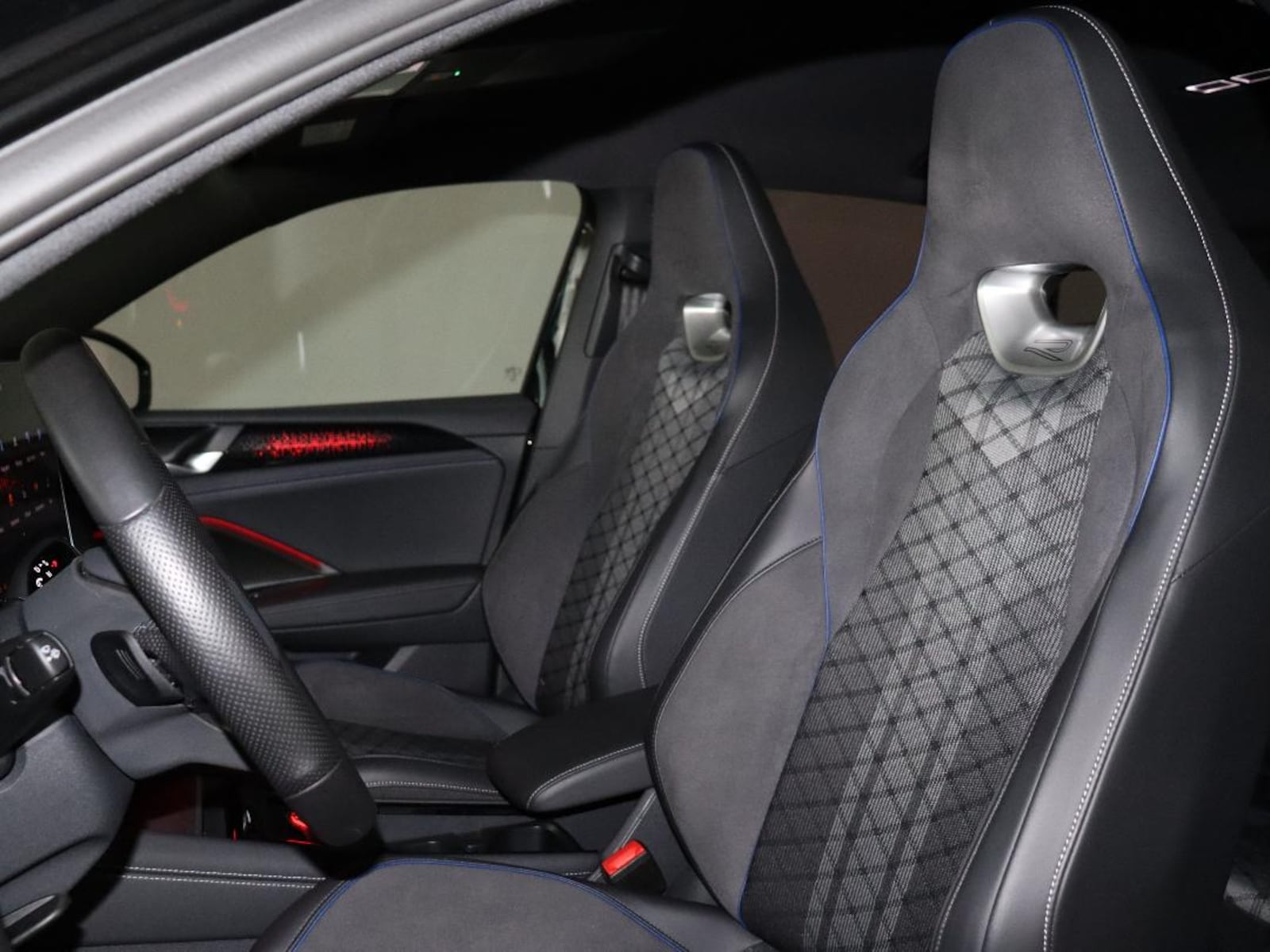Volkswagen Tiguan – Bild 10