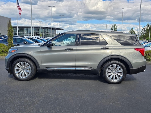 2020 Ford Explorer