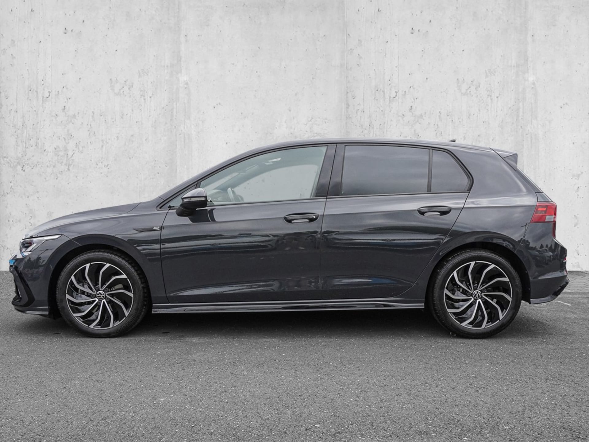 Volkswagen Golf R-Line