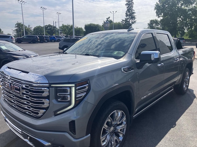 2023 GMC Sierra