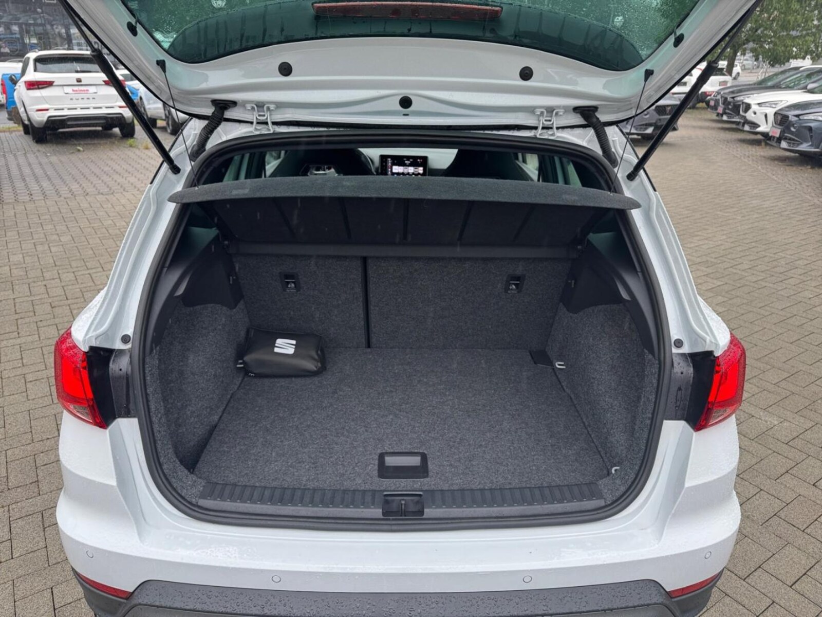 SEAT Arona – Bild 9