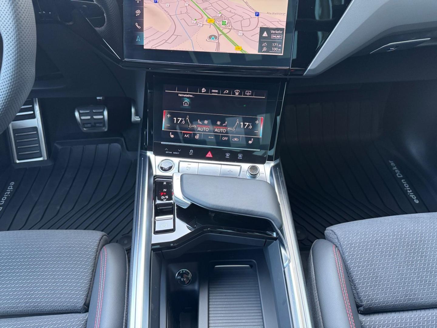 Image about Audi Q8 e-tron edition Dakar 55 e-tron quattro