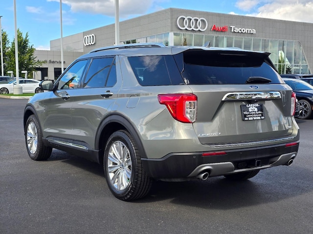 2020 Ford Explorer