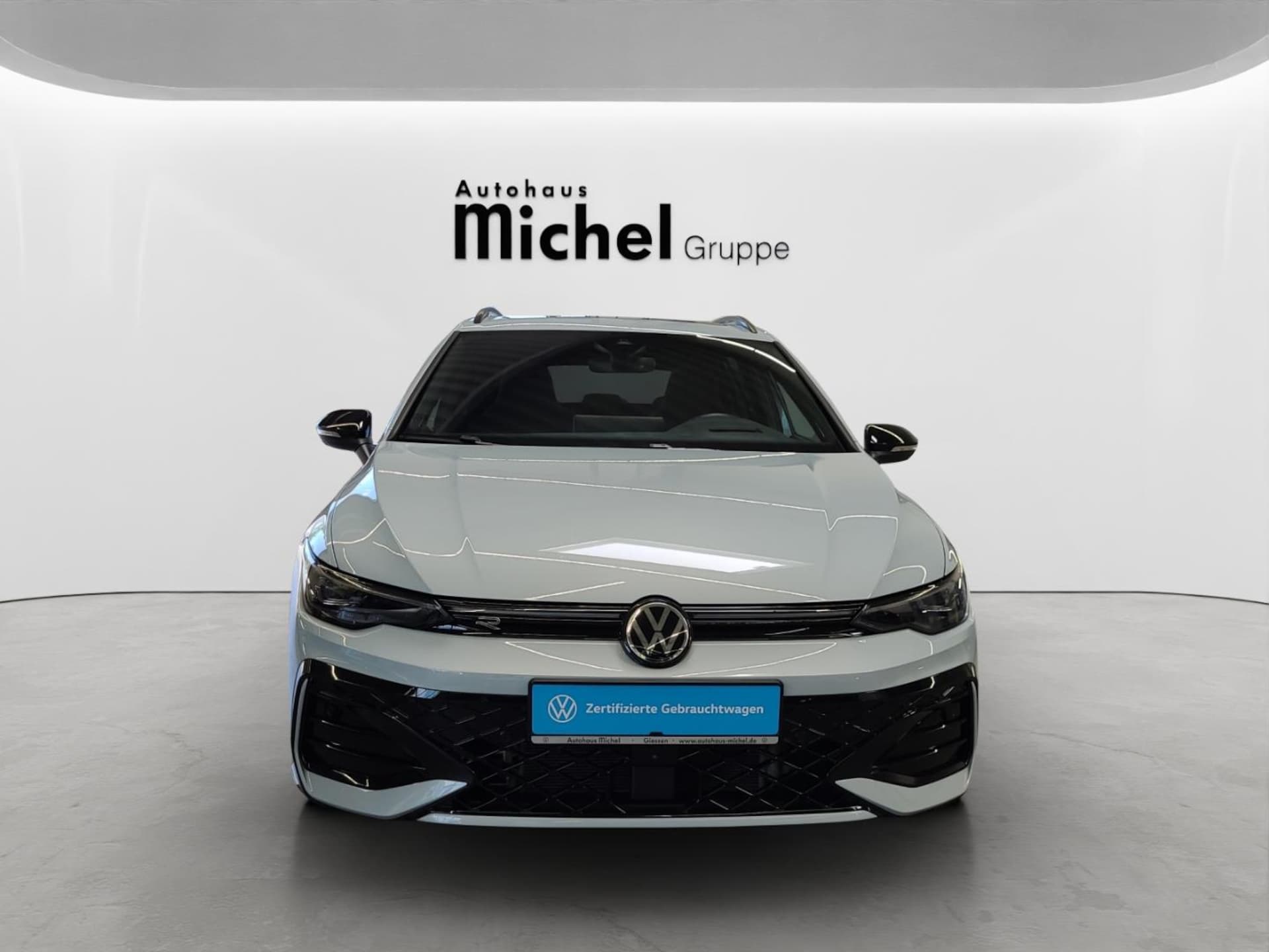 Volkswagen Golf Variant R-Line