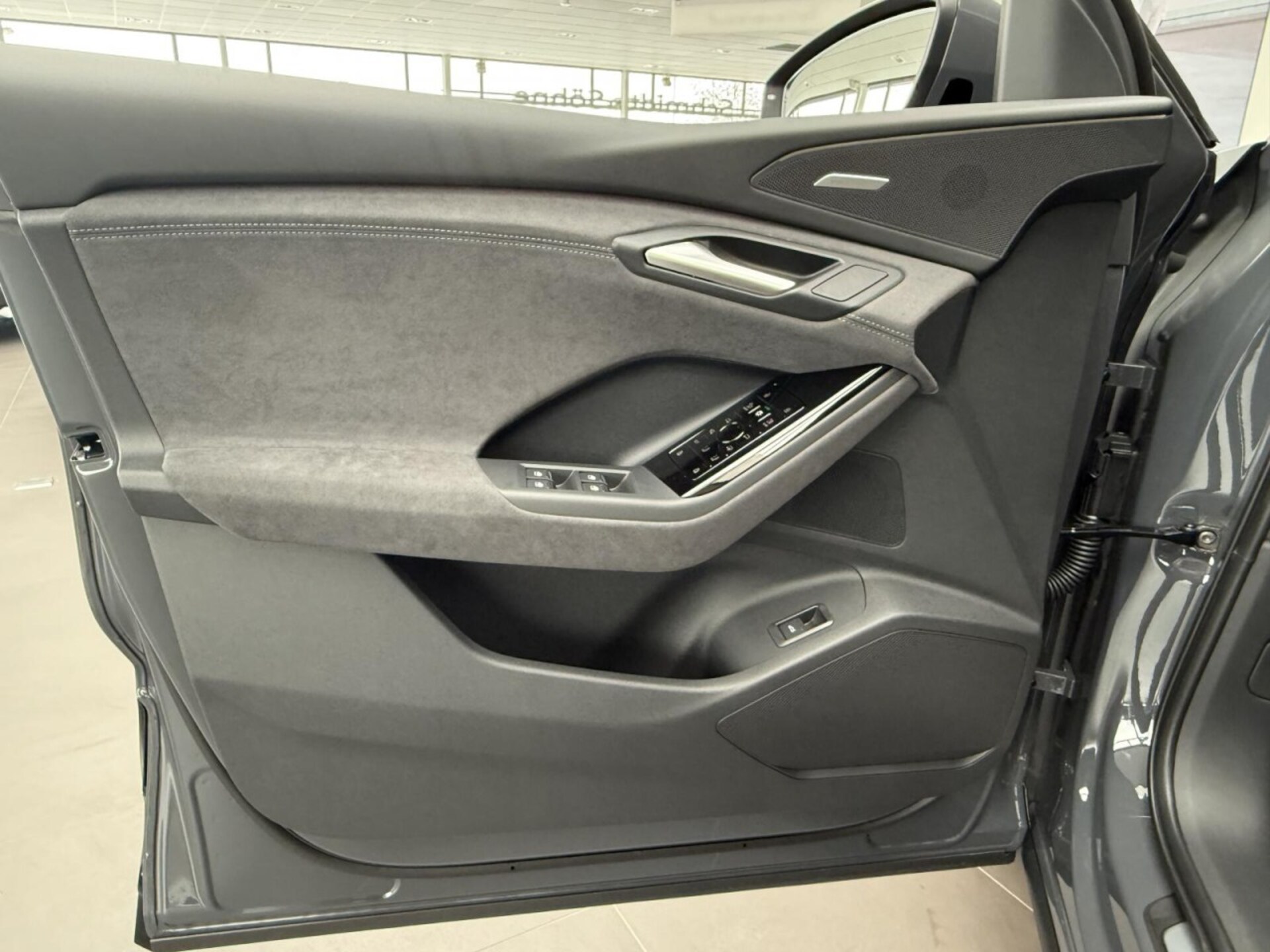Audi Q6 SUV e-tron