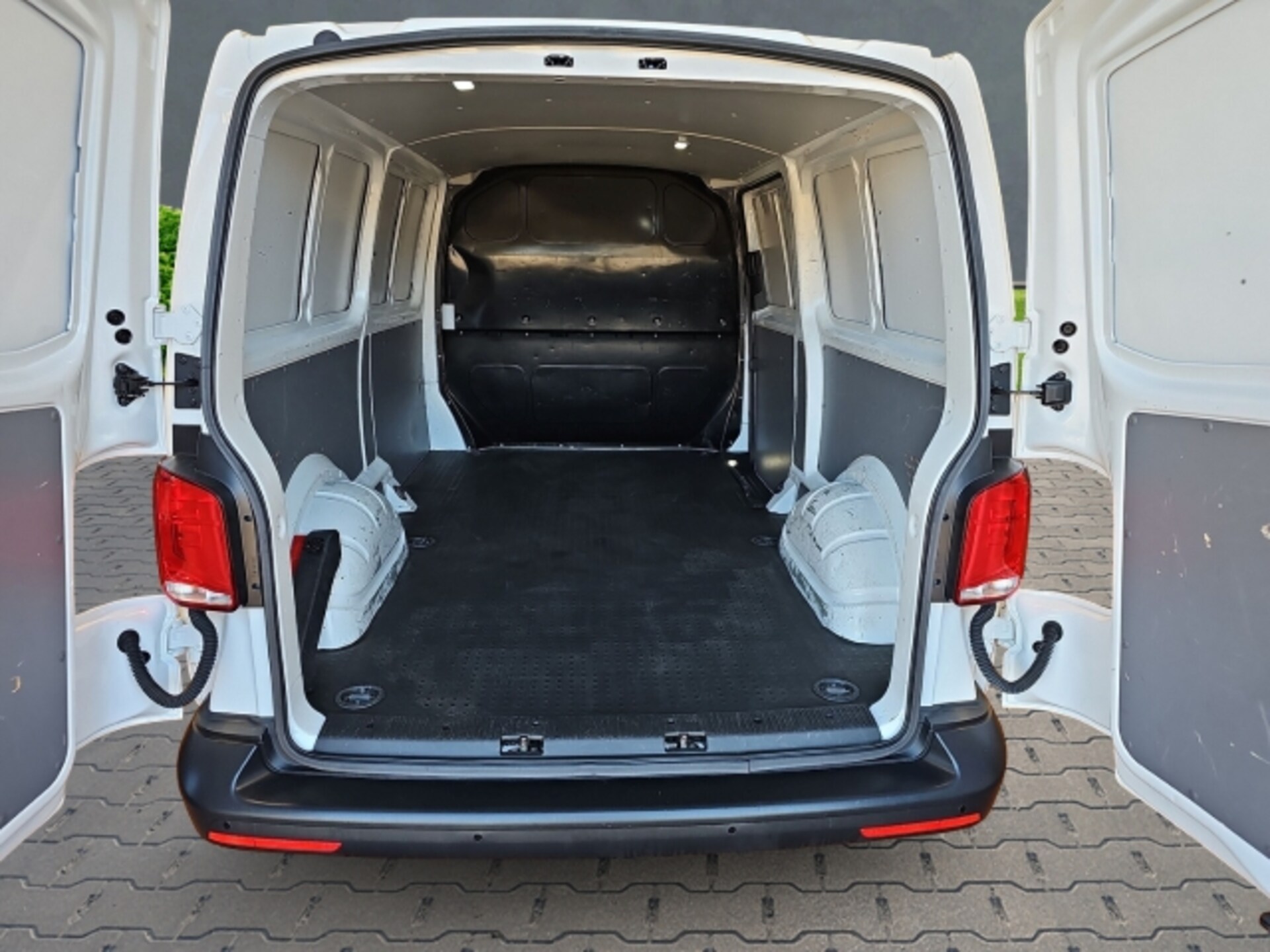 Volkswagen T6.1 Transporter Kasten langer Radstand EcoProfi