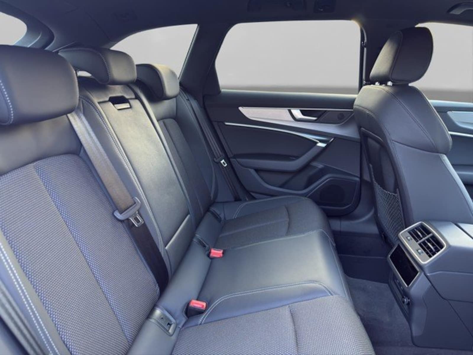 Audi A6 Avant – Bild 8