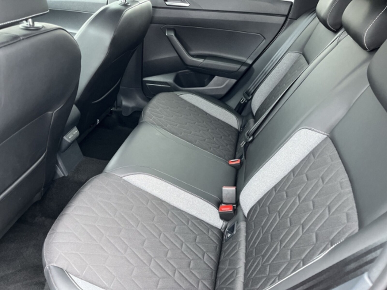 Volkswagen Taigo – Bild 11