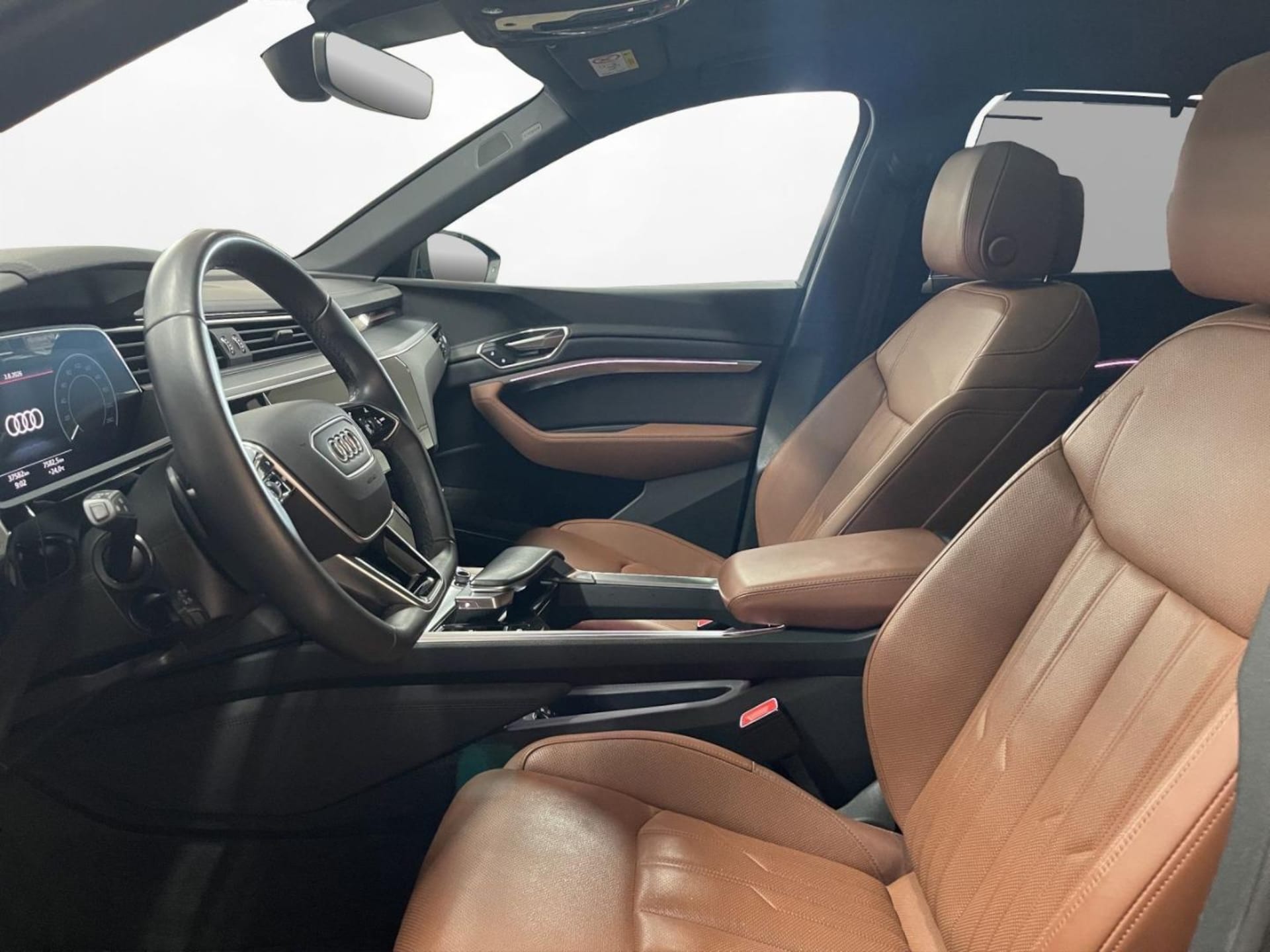Audi e-tron S line