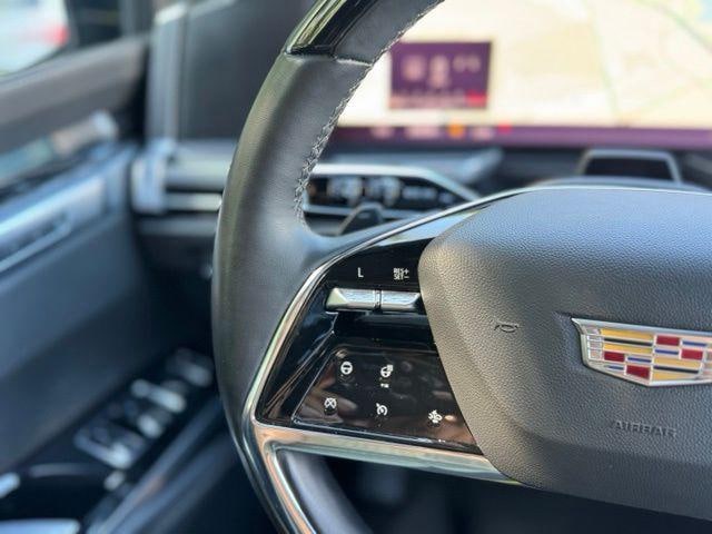 2025 Cadillac Escalade Sport - Photo 31
