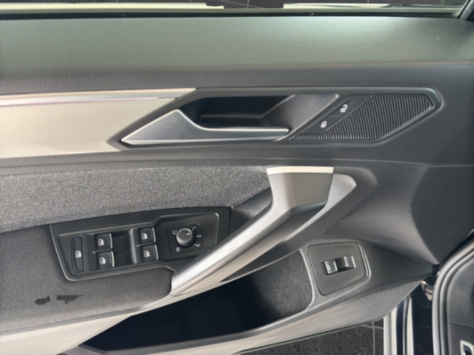Volkswagen Tiguan Allspace – Bild 11