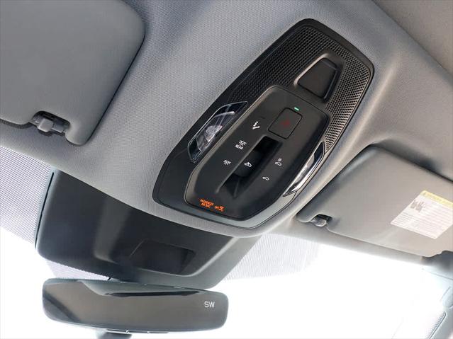 2025 AUDI Q5 - Image 25