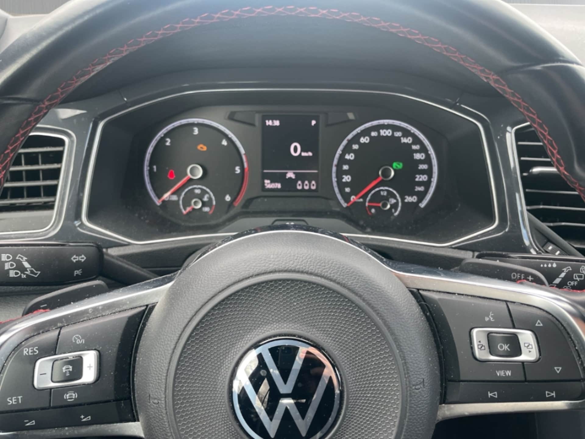 Volkswagen T-Roc Sport