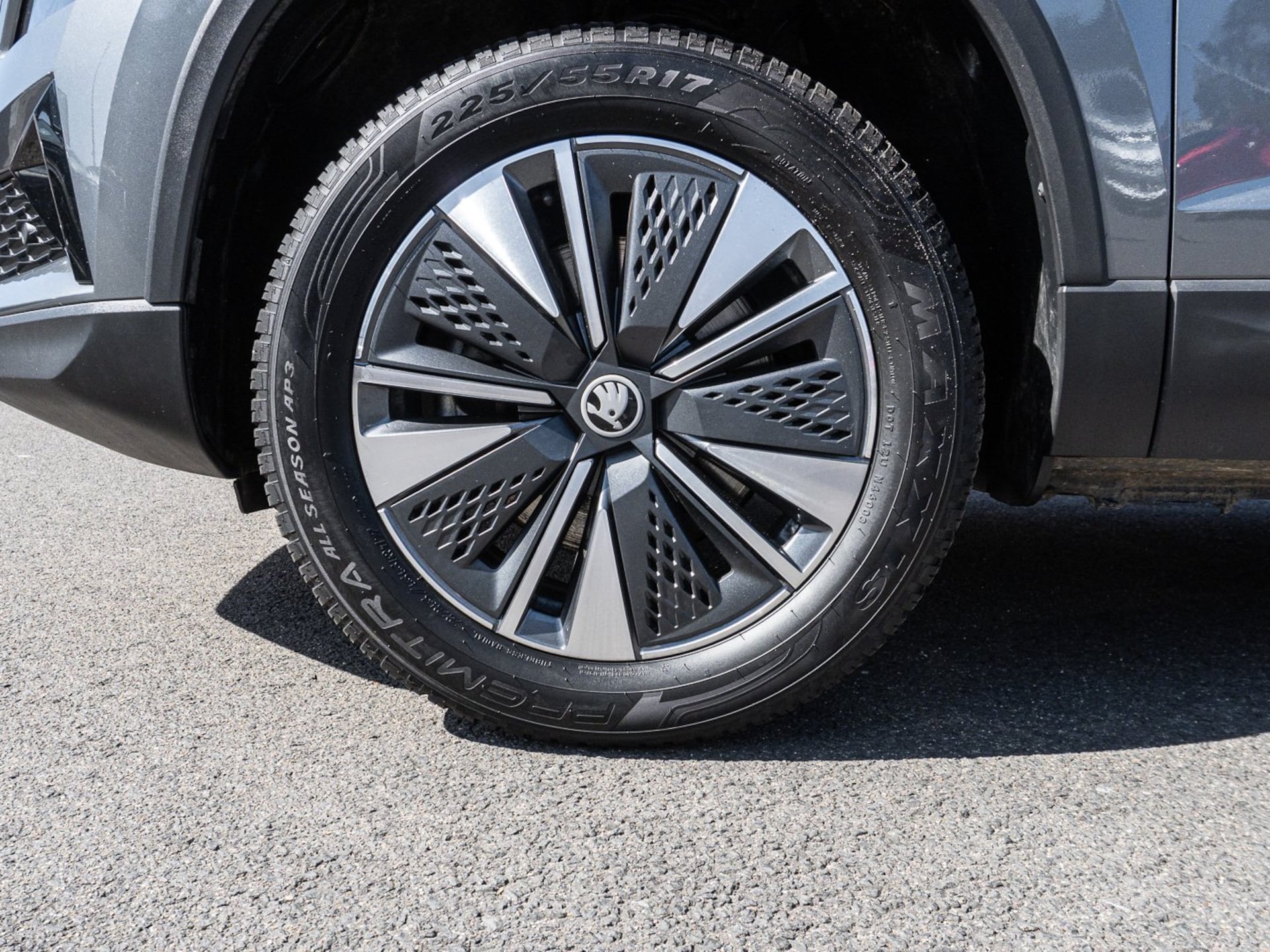 Skoda Karoq Tour