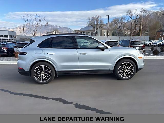 2024 Porsche Cayenne