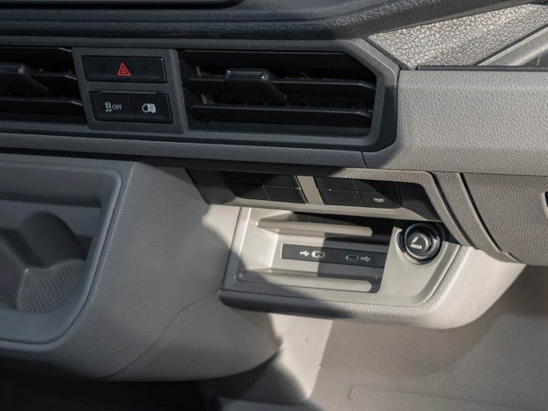 Volkswagen Crafter Kasten mittlerer Radstand