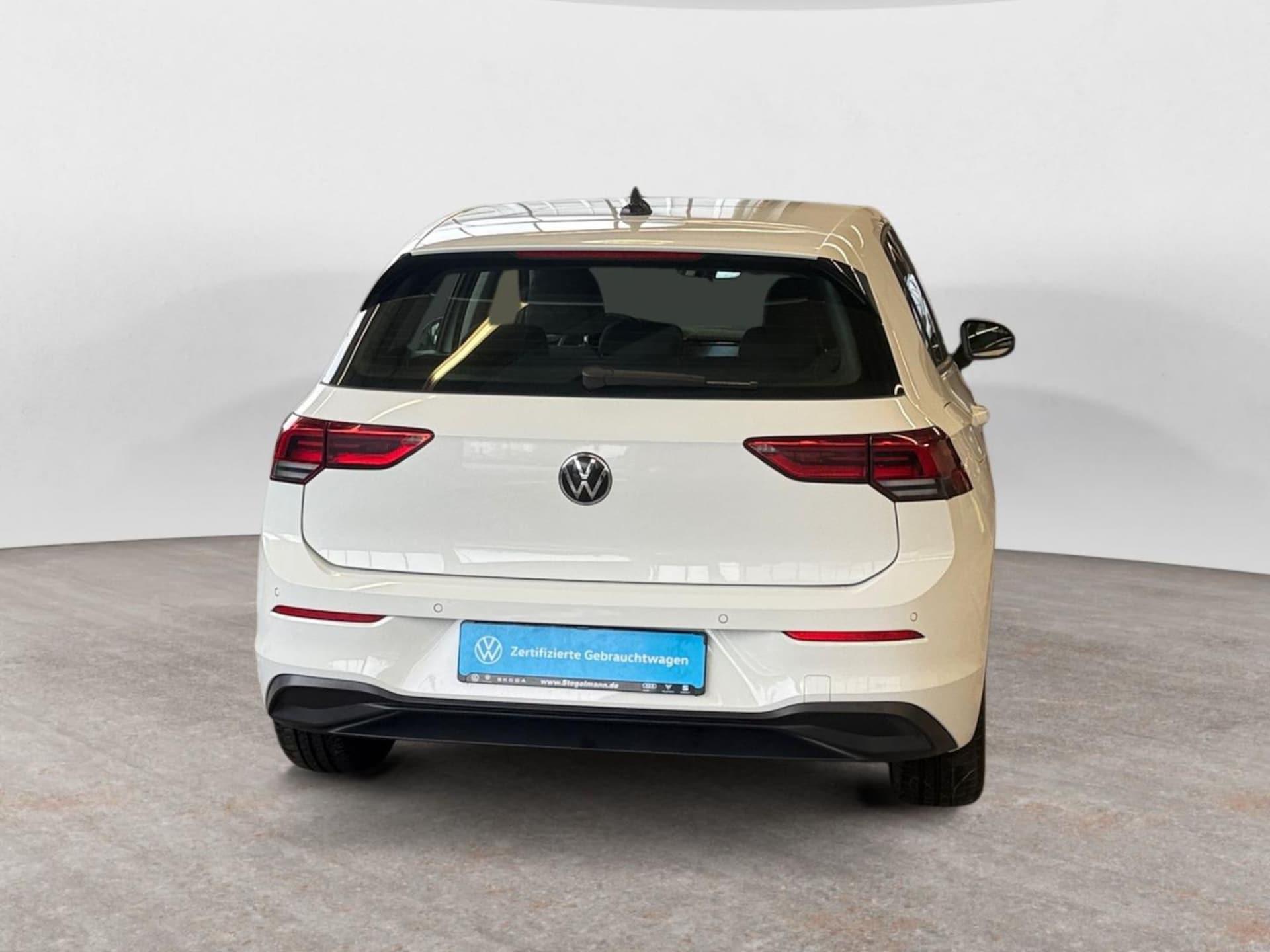 Volkswagen Golf Life