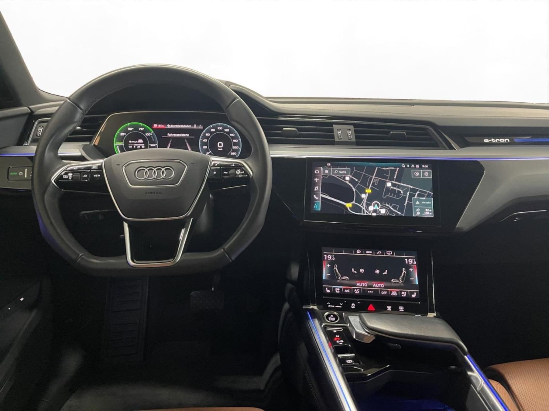 Audi e-tron S line