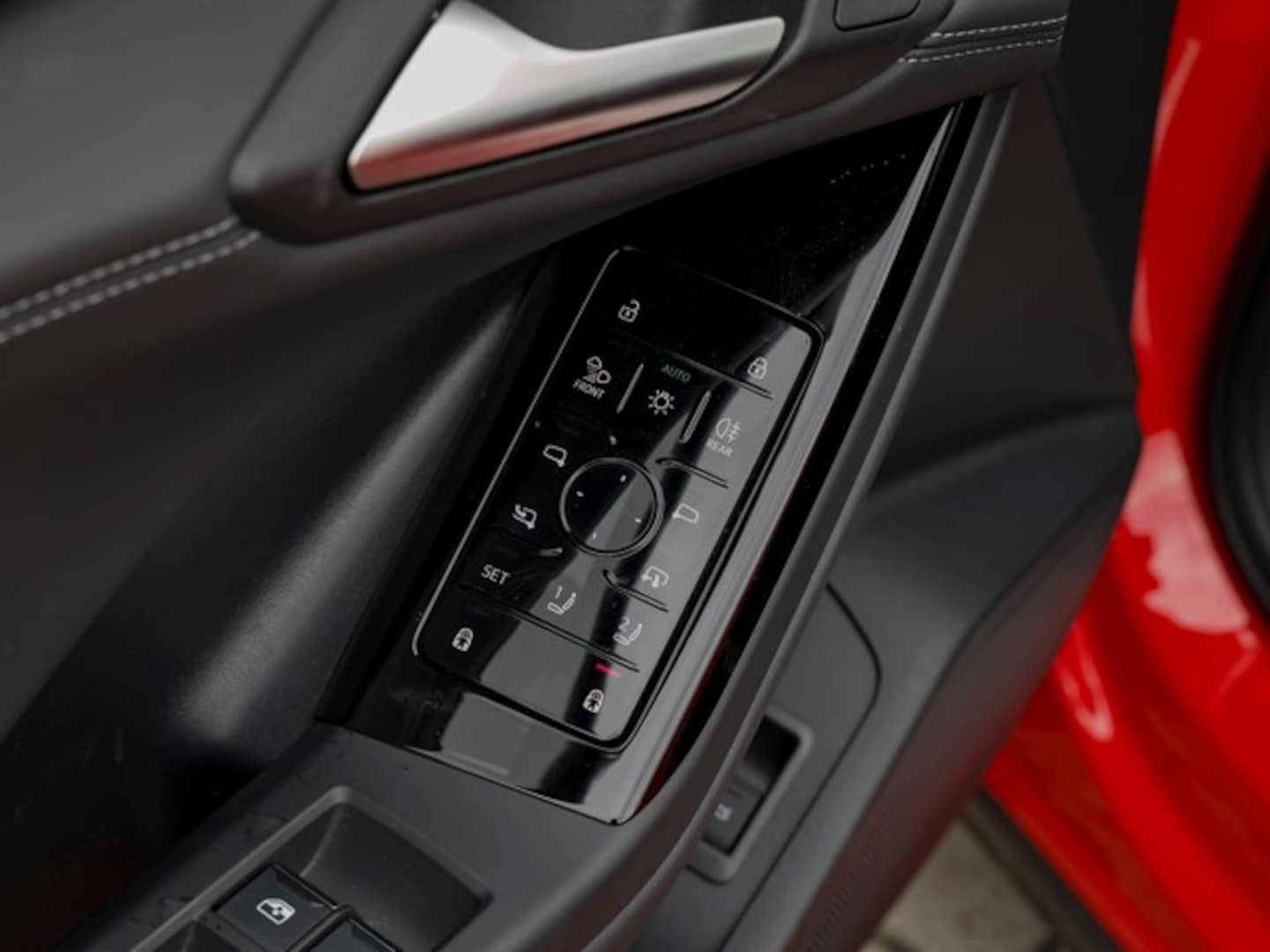 Bild über Audi Q6 SUV e-tron e-tron performance - für weitere Informationen kontaktieren Sie den Audi Partner