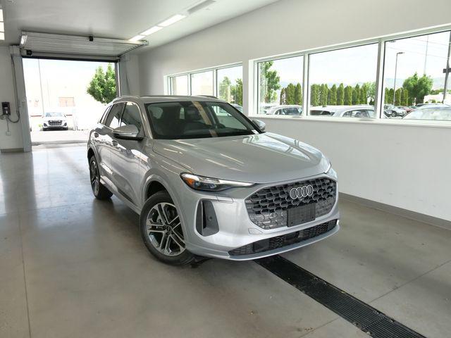 2026 Audi Q5 Premium Plus quattro's photo