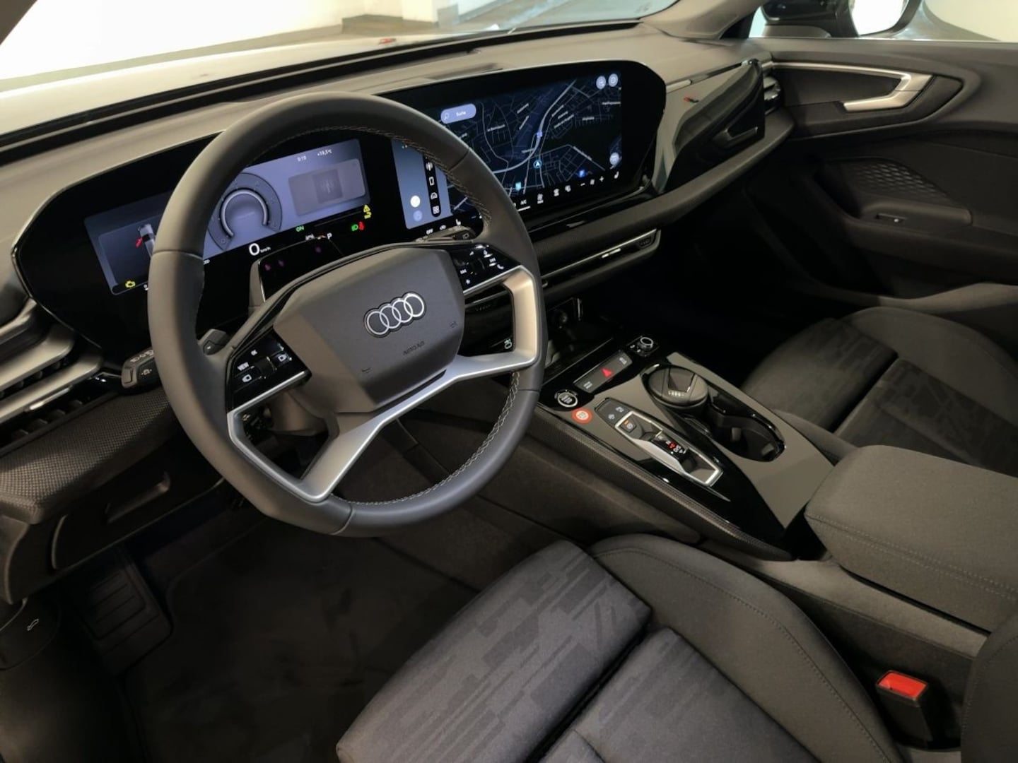 Bild über Audi A5 Avant TDI quattro 150 kW S tronic - für weitere Informationen kontaktieren Sie den Audi Partner