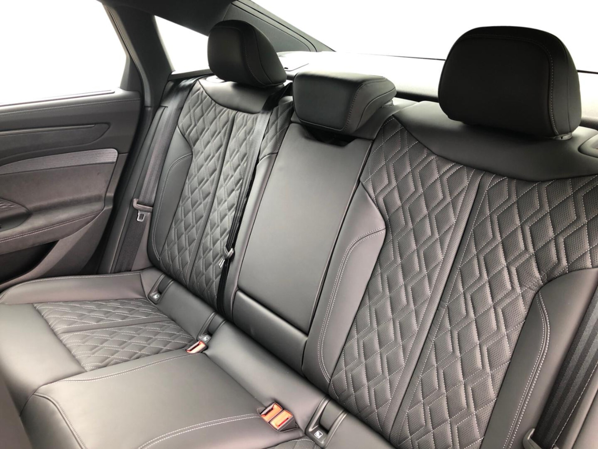 Audi A6 Limousine