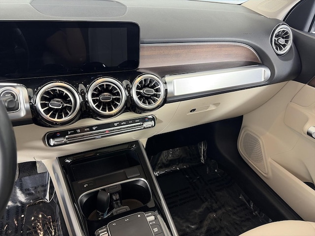 2022 Mercedes-Benz GLB 250